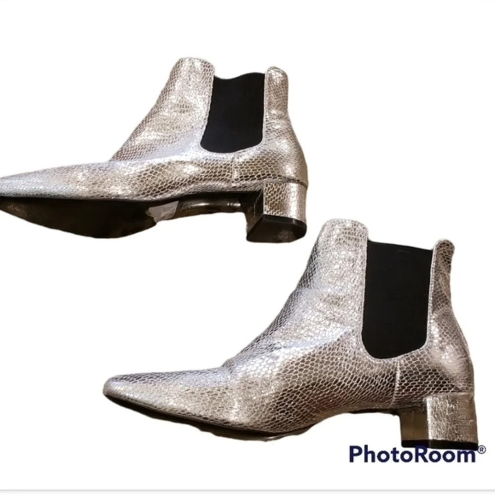 Topshop Krazy Chelsea Silver Booties Size‎ 41 Or 9.5